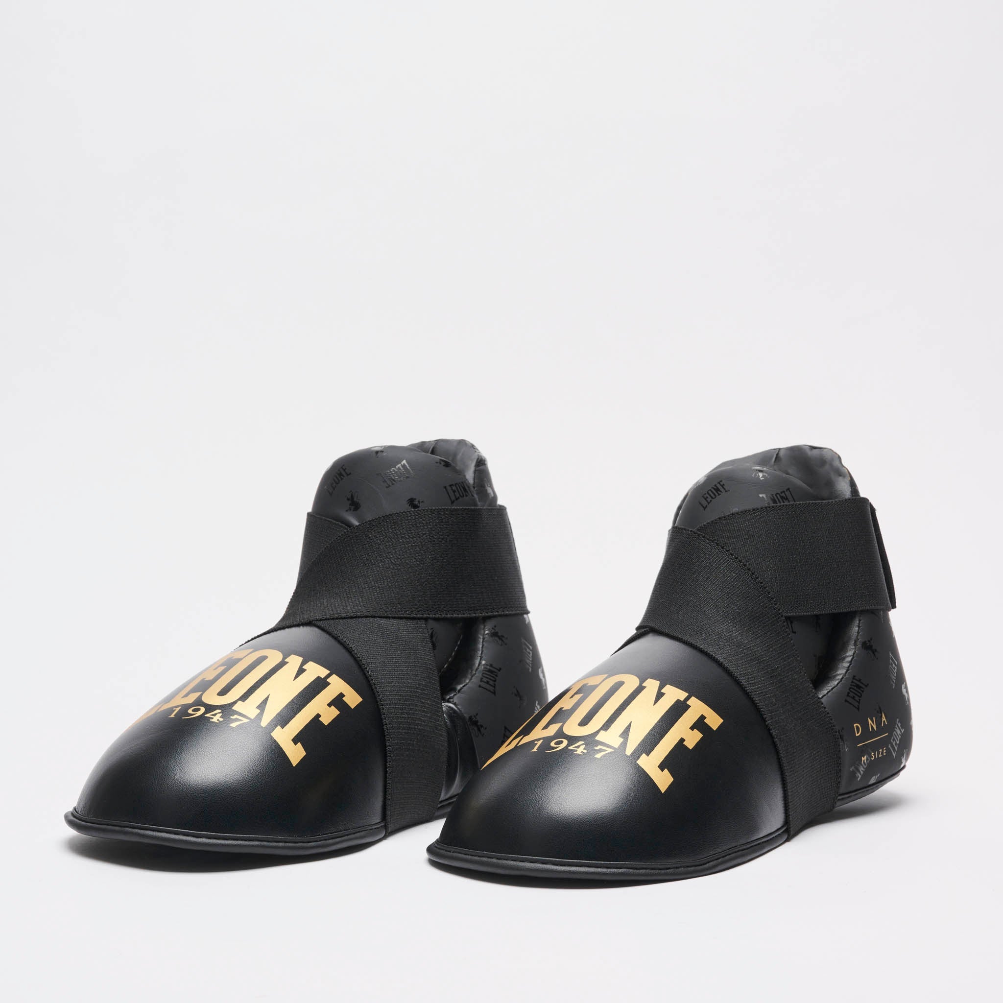 Botin protectivo DNA negro